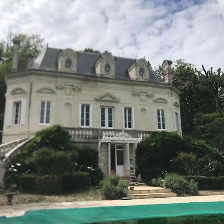 Chateau La Palue Coutras Buitenkant foto